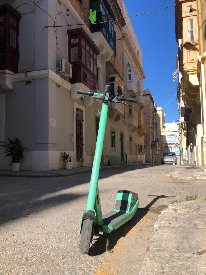 Floriana Cosy Townhouse Daire Dış mekan fotoğraf
