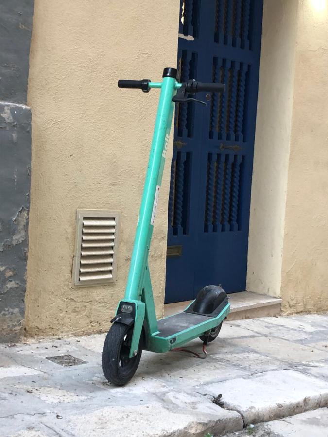 Floriana Cosy Townhouse Daire Dış mekan fotoğraf