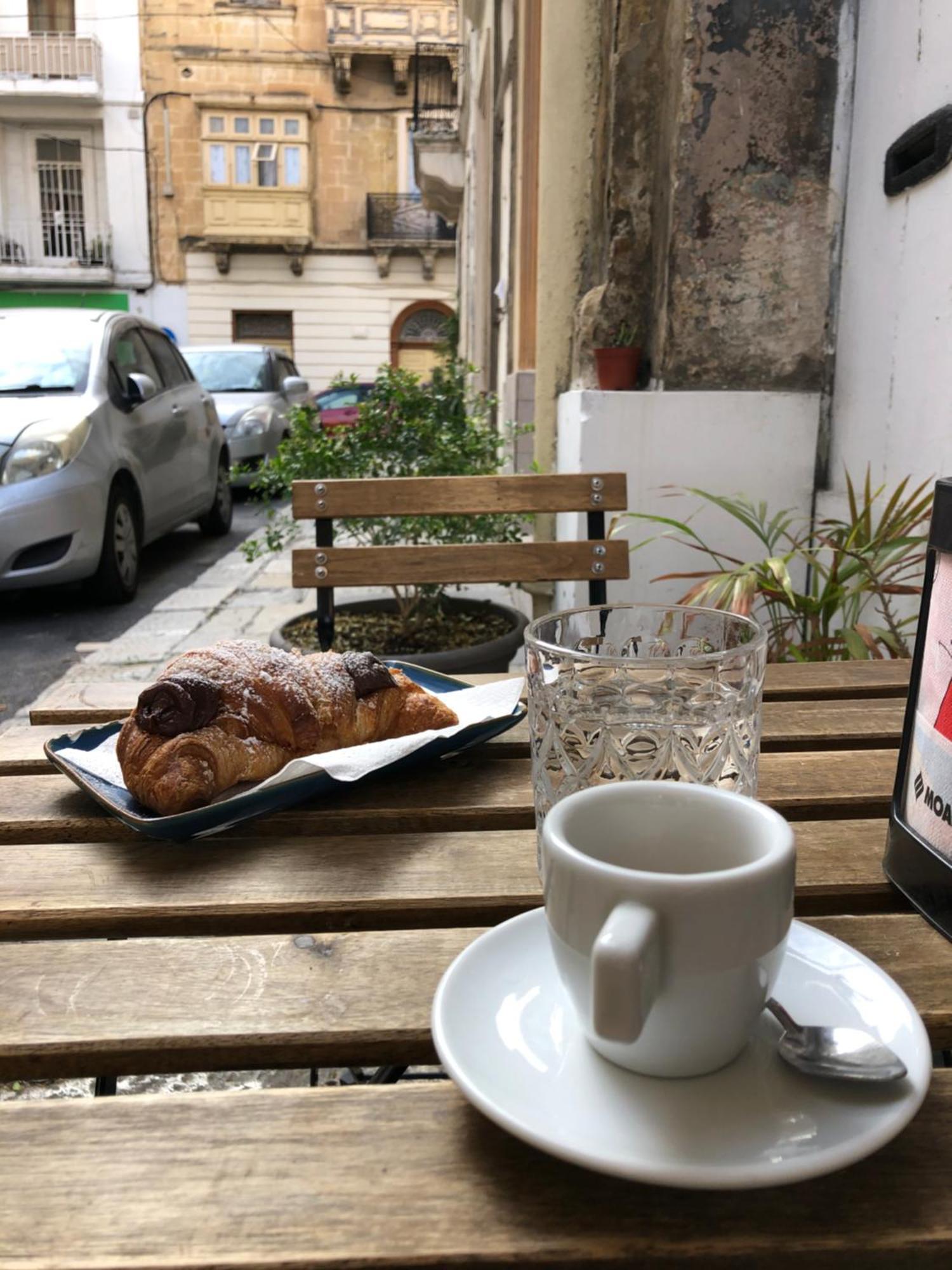 Floriana Cosy Townhouse Daire Dış mekan fotoğraf